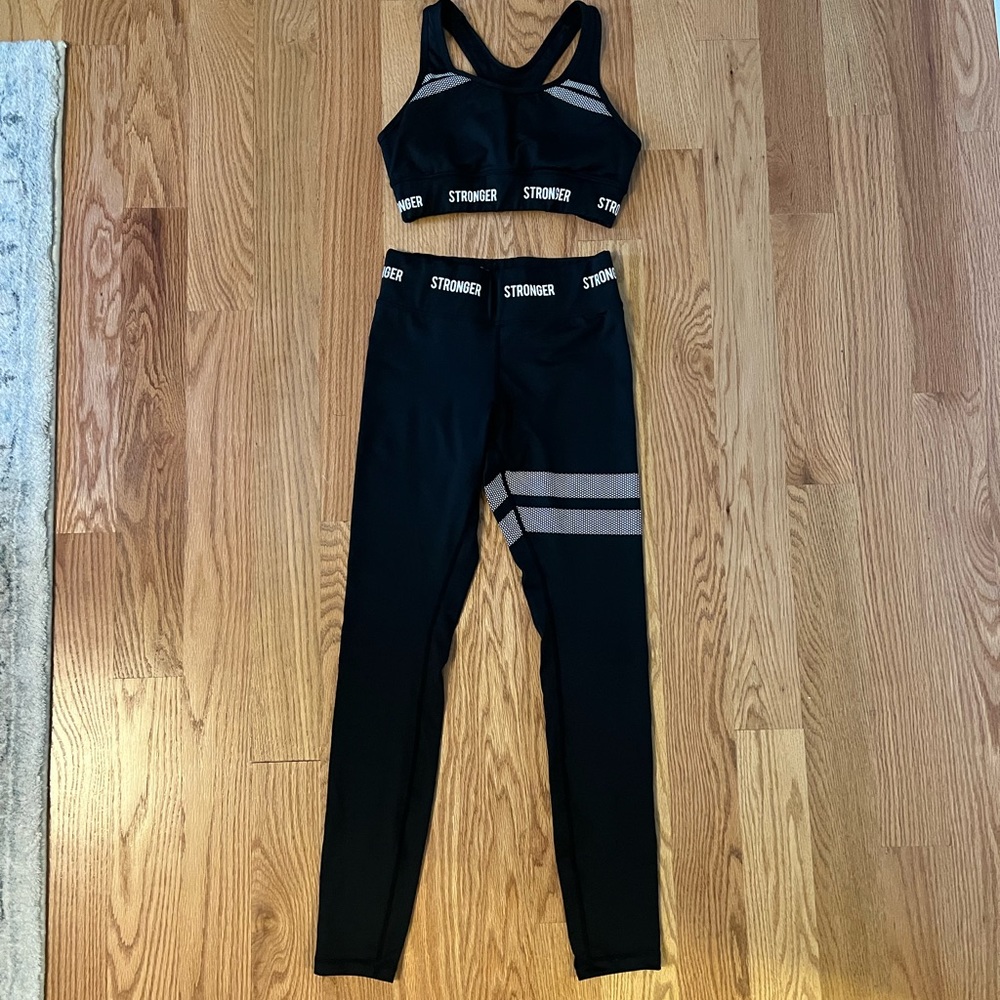 Stronger leggings and bra set